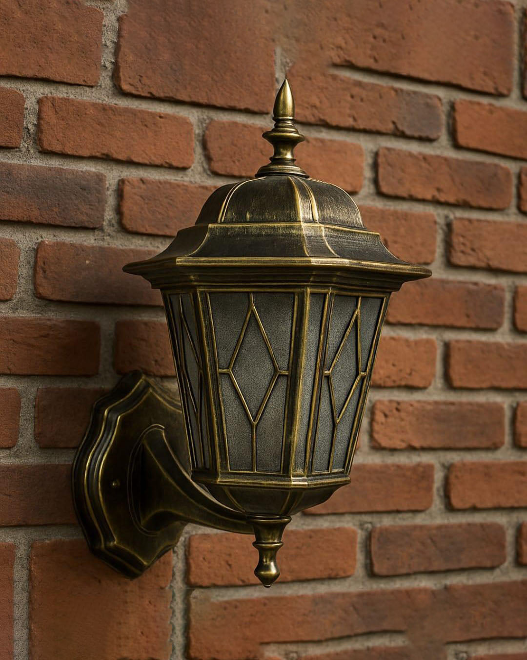 Vintage Royal Outdoor Wall Light