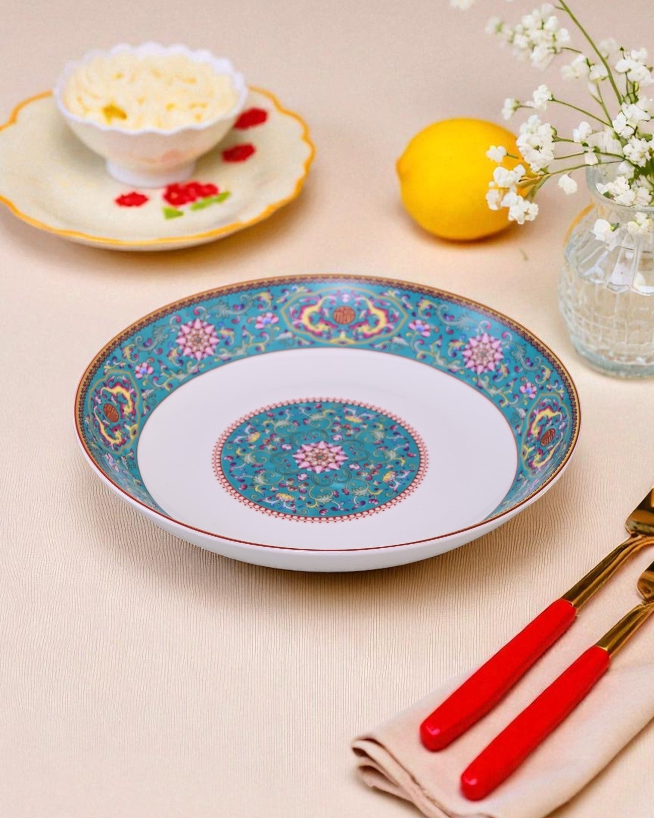 Vintage Floral Charm Pasta Plate - Blue