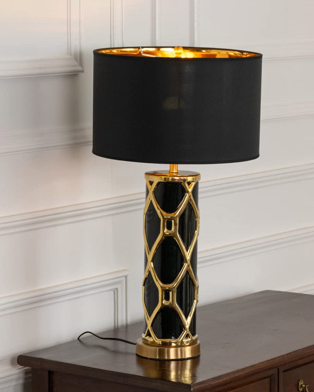 'Trellis' Ceramic Table Lamp - Black - The Decor Kart