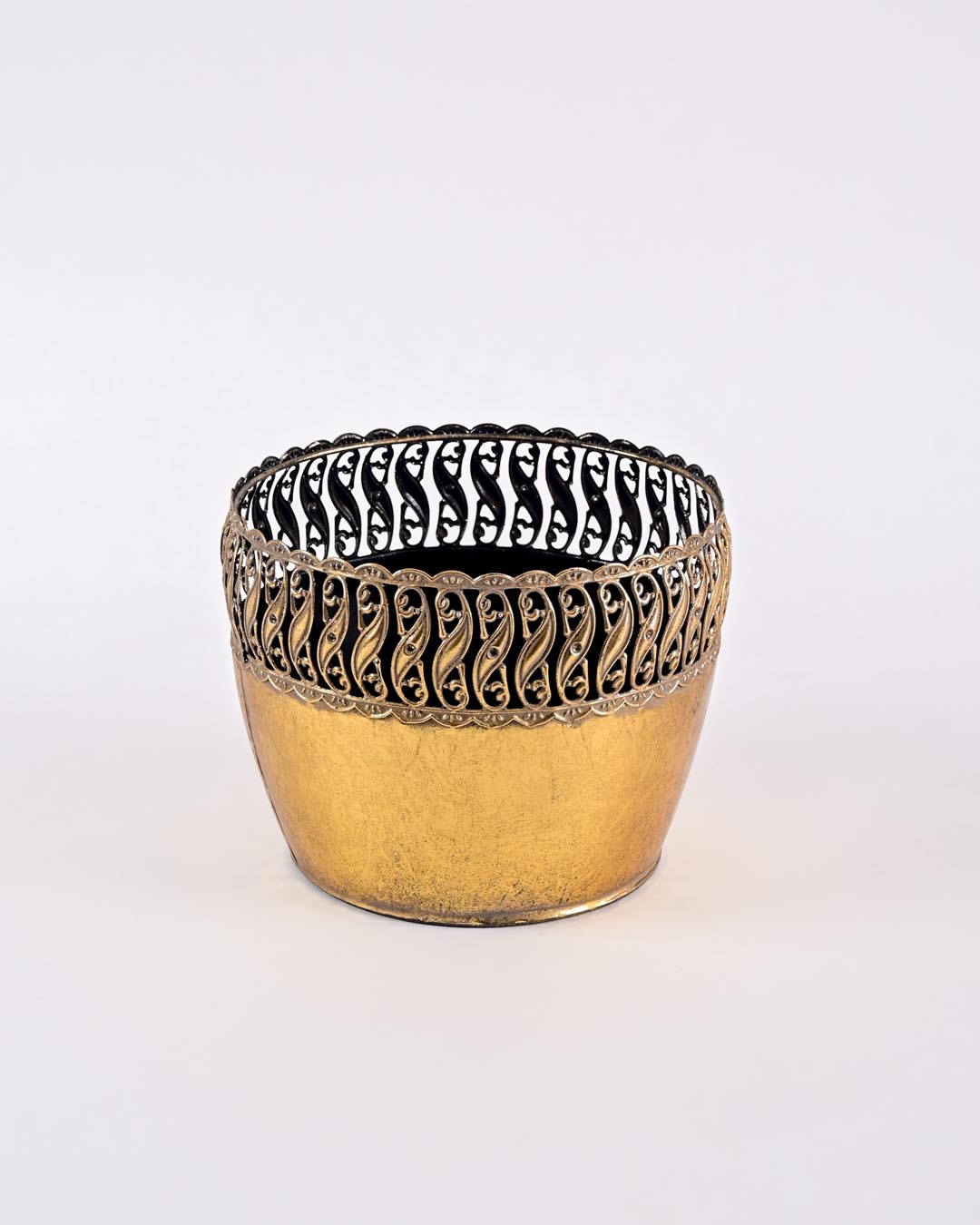 Victorian Scroll Rim Planter - Set Of 3