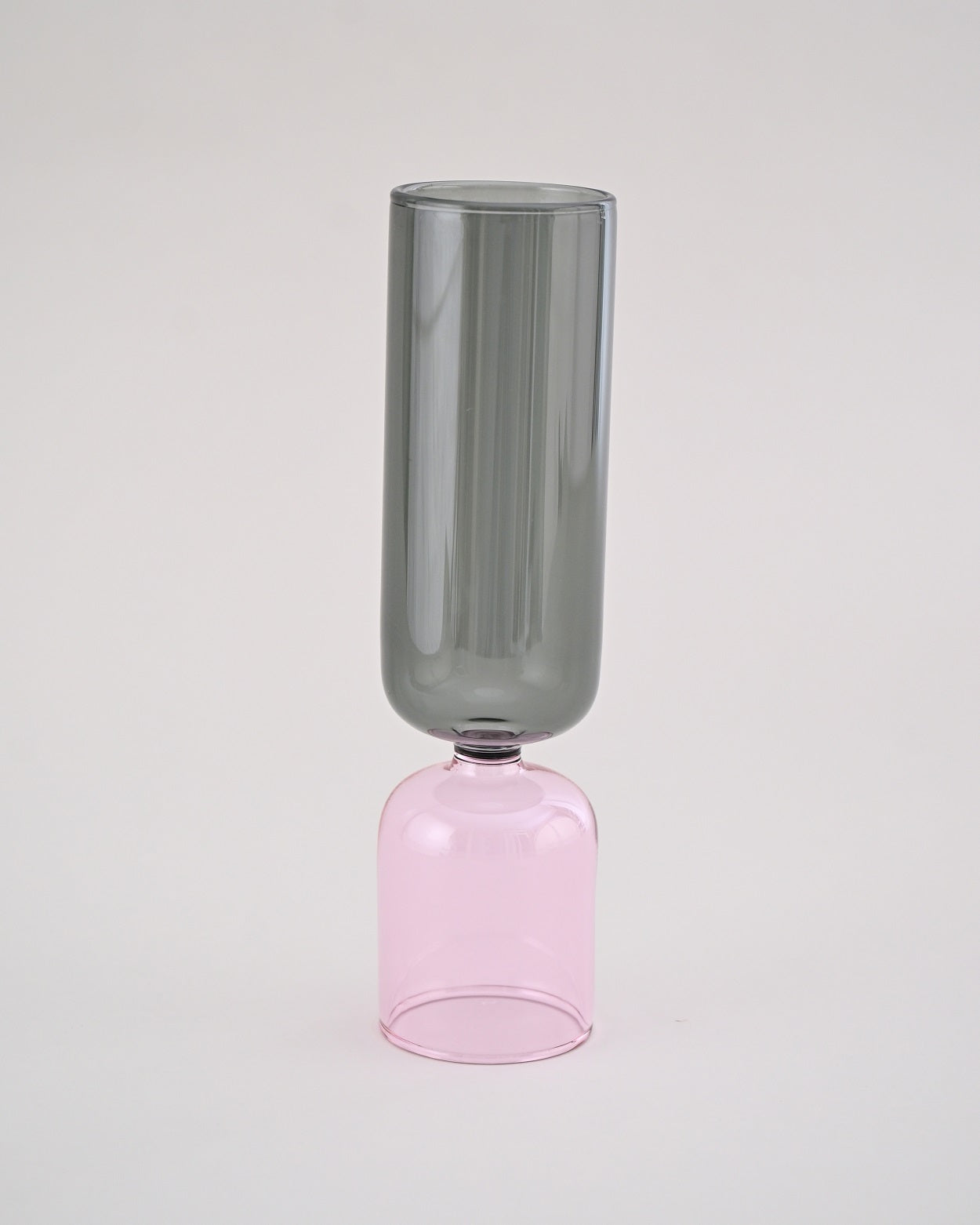Graceful Beauty: Glass Flower Vase