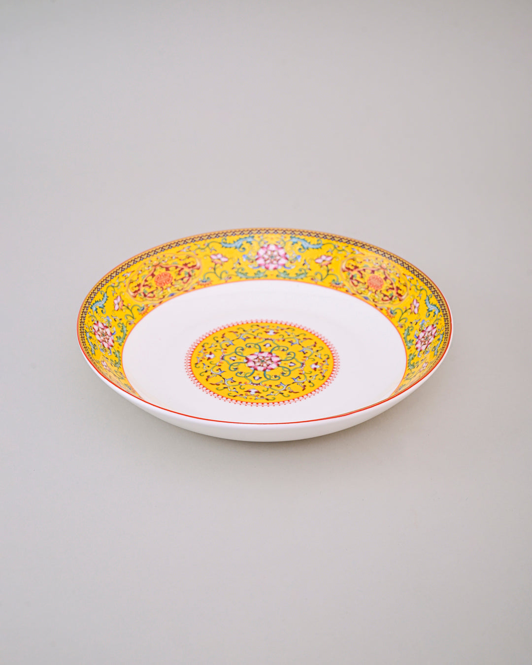 Vintage Floral Charm Pasta Plate - Yellow