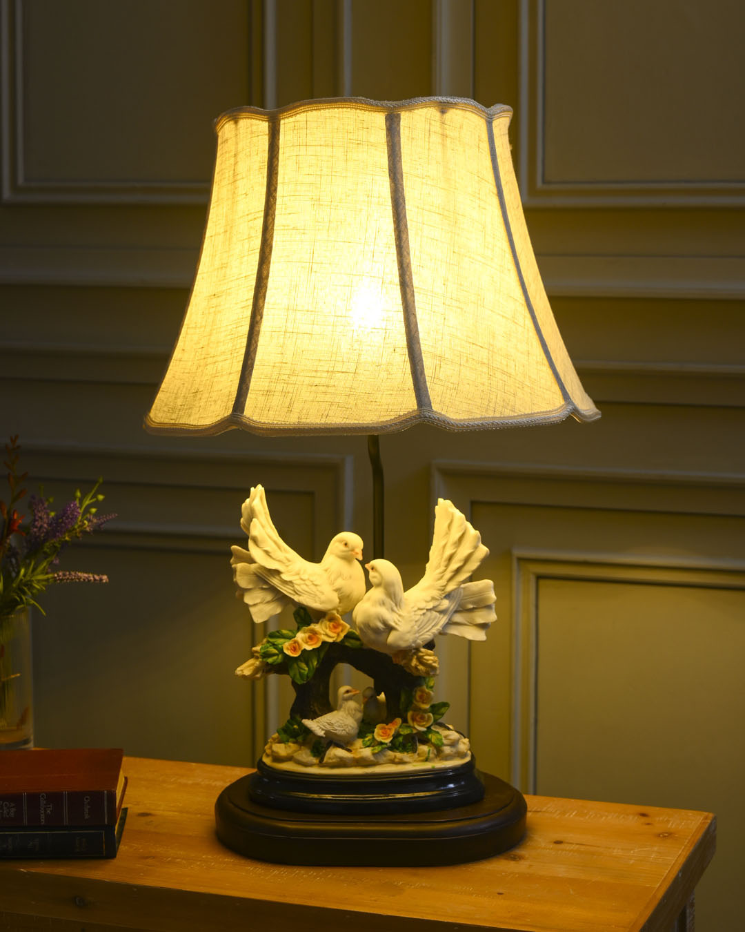'Lovebirds in Bloom' Doves Family Table Lamp