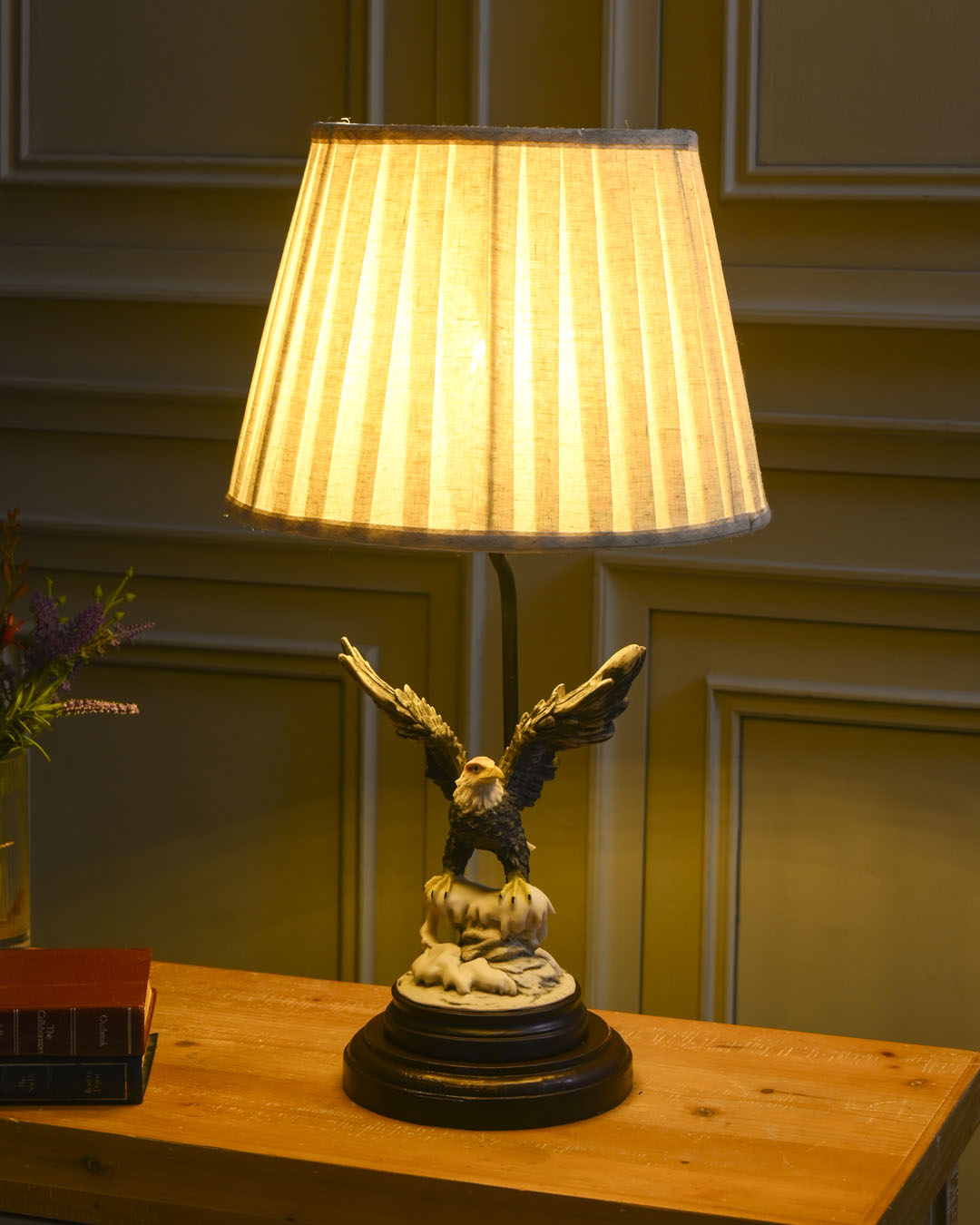 'Wings Of Freedom' Eagle Figurine Table Lamp