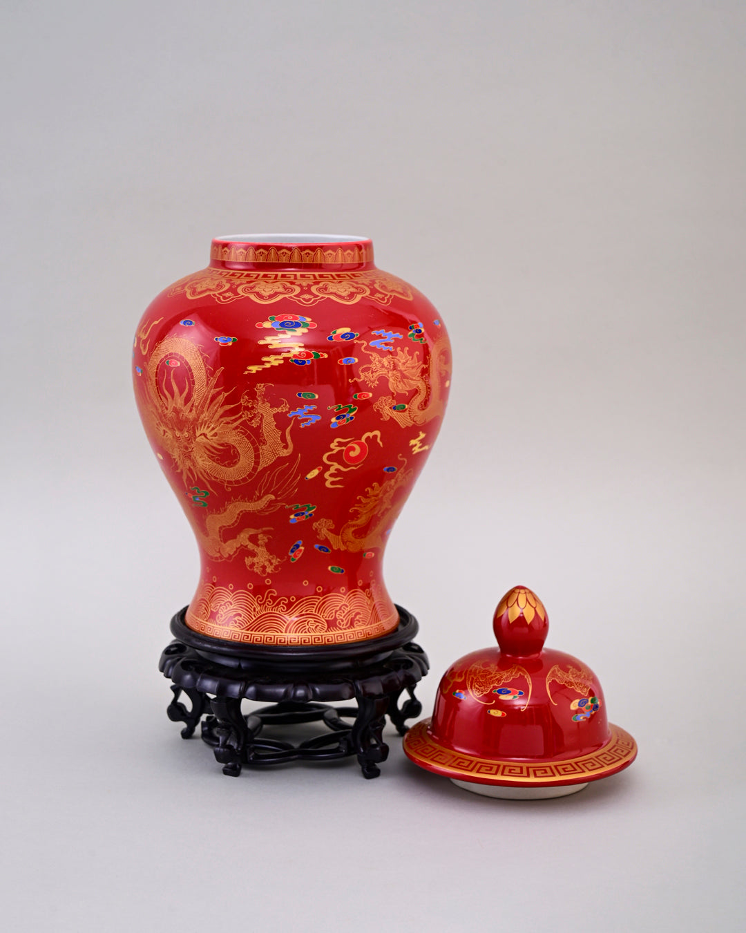 Golden Imperial Dragon Temple Jar - Red
