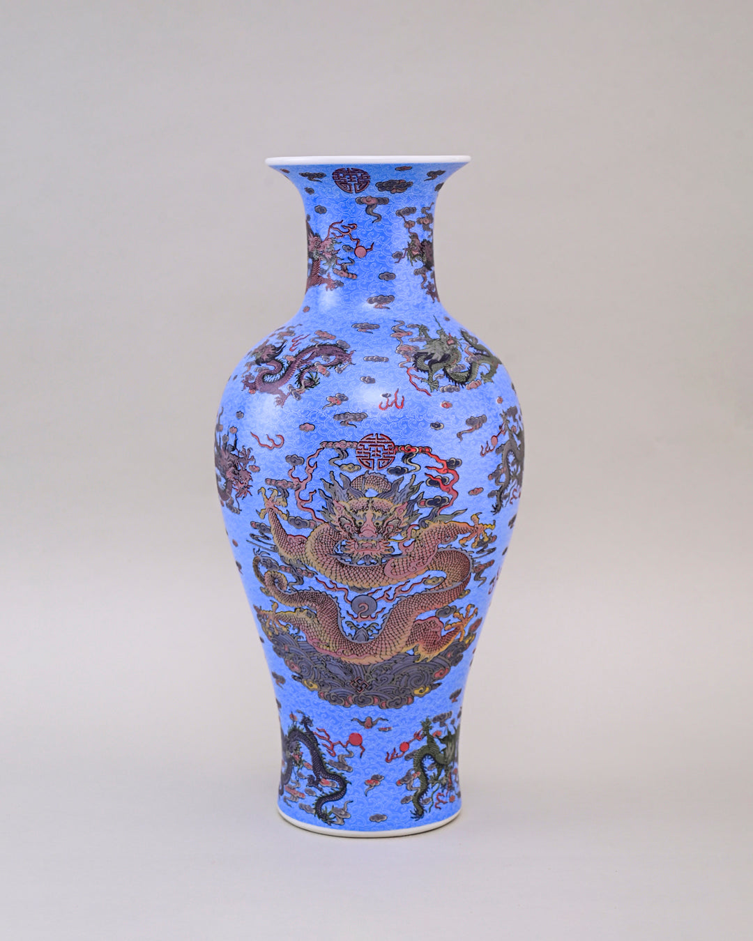 Dragon Motifs Symbolizing Bone China Vase - Blue