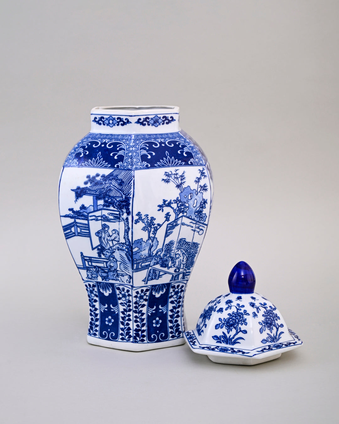 Blue & White Amidst Nature Tample Jar