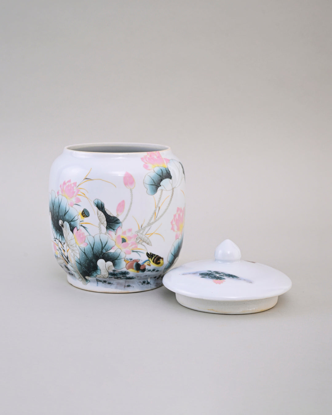 Lotus Leaf Storage Jar With Lid