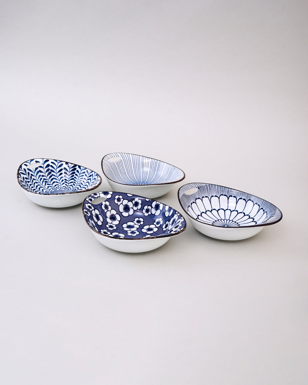 Indigo Aura Handled Serving Bowl - Set Of 4
