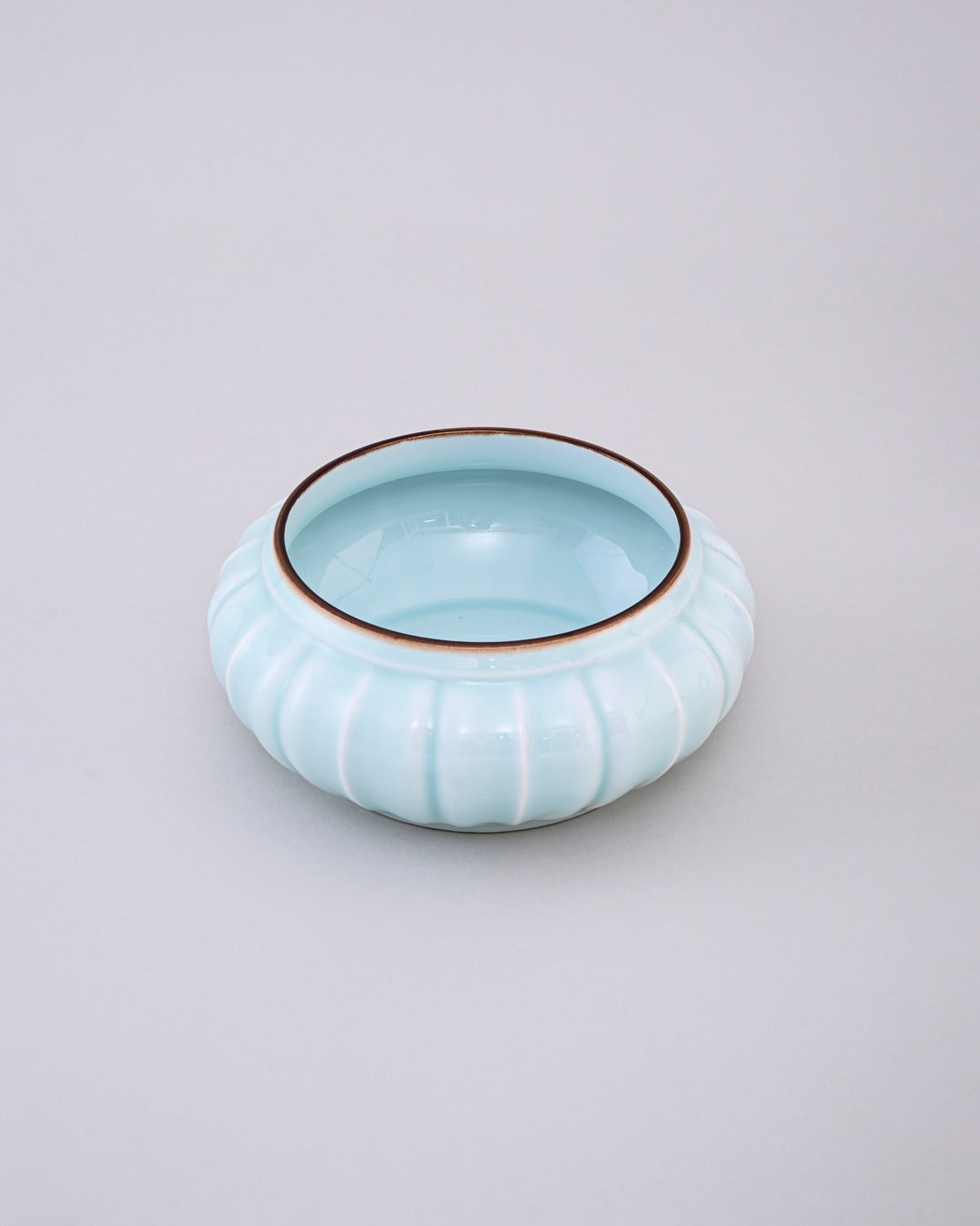 Scalloped Celadon Glaze Decorative Bowl
