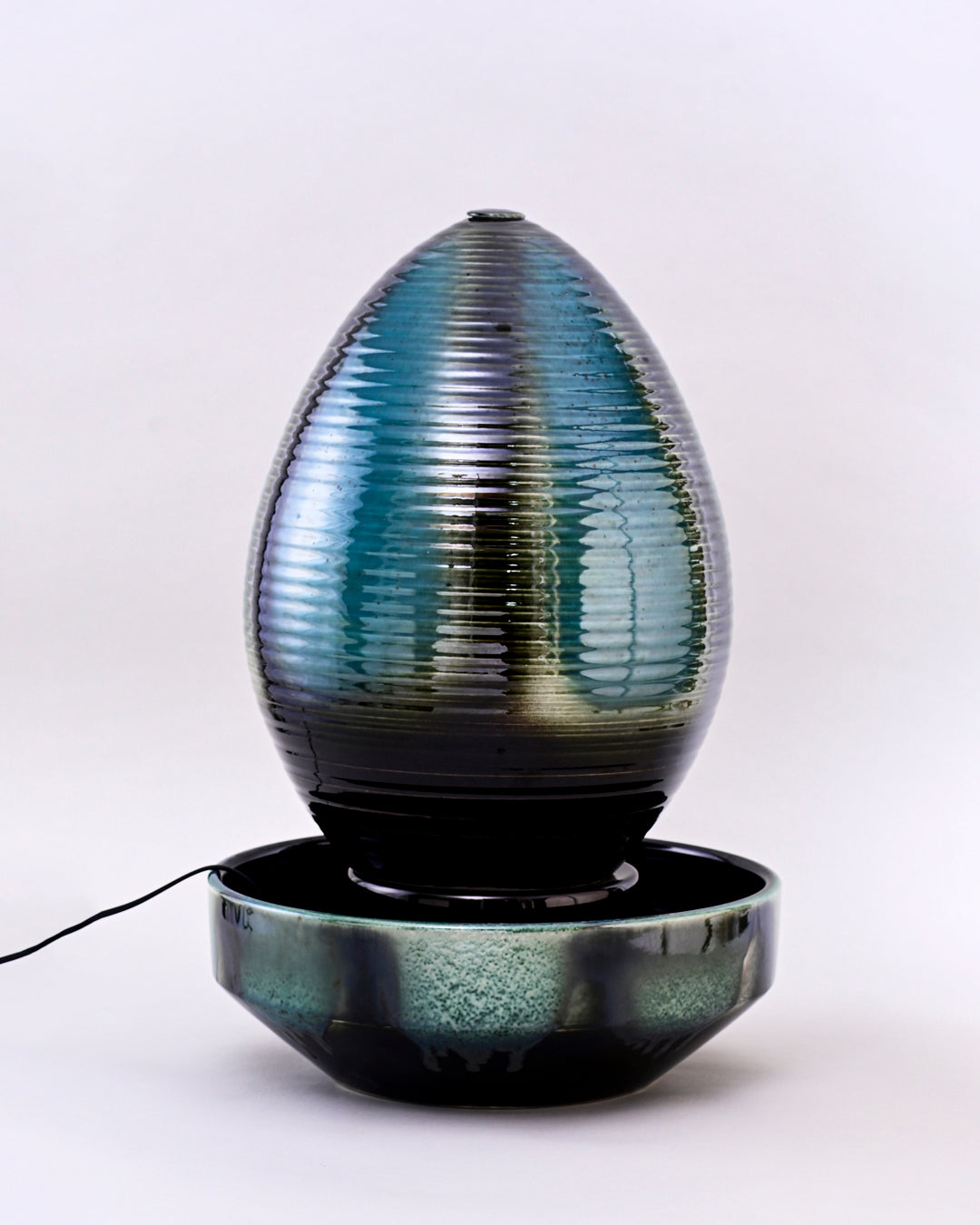 Aqua Harmony Egg Shape Ripple Fountain