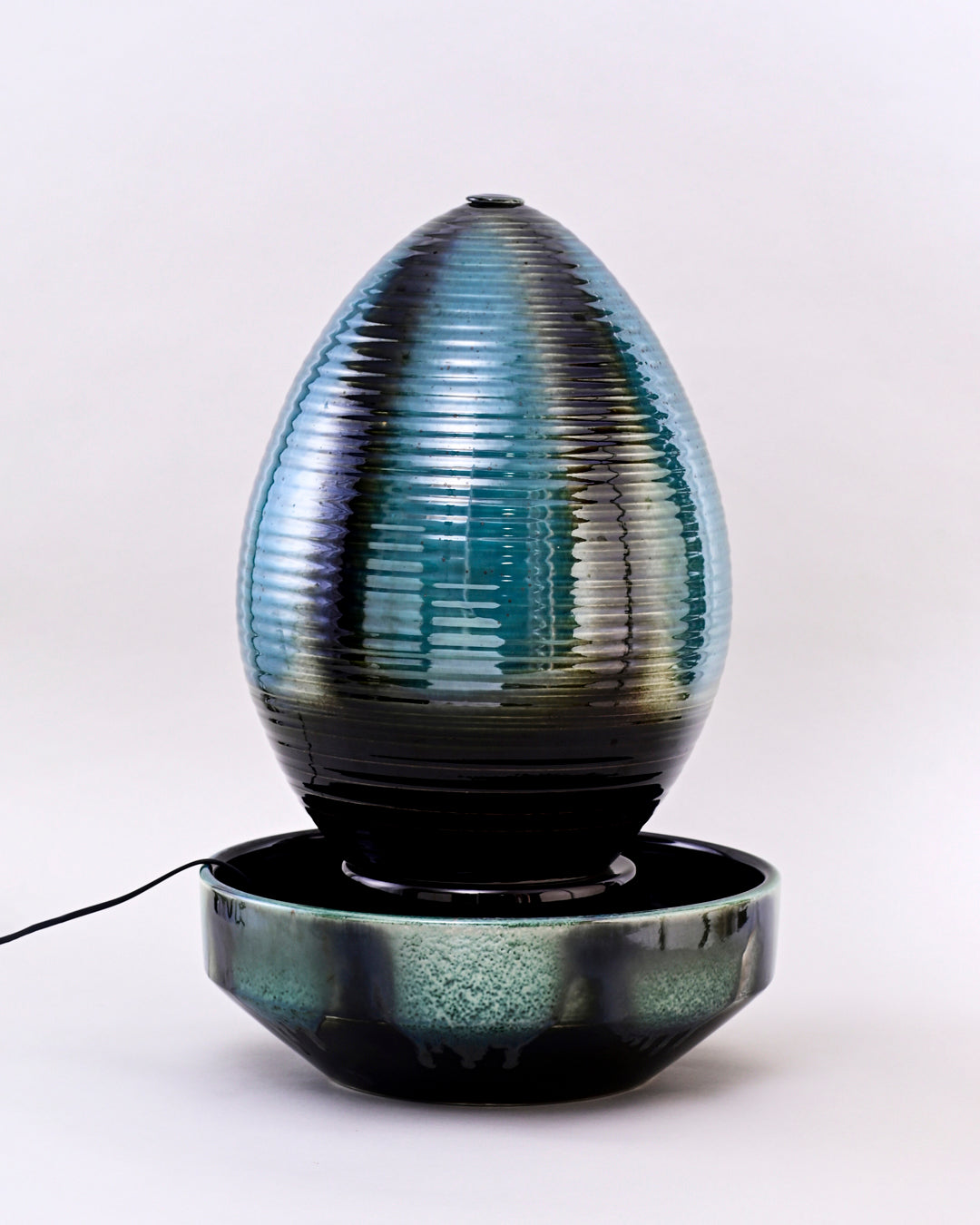 Aqua Harmony Egg Shape Ripple Fountain