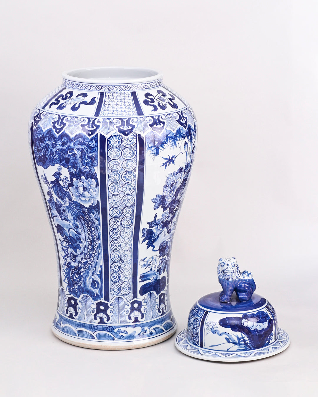 Ming Dynasty Blossom Temple Jar With Foo Dog Lid