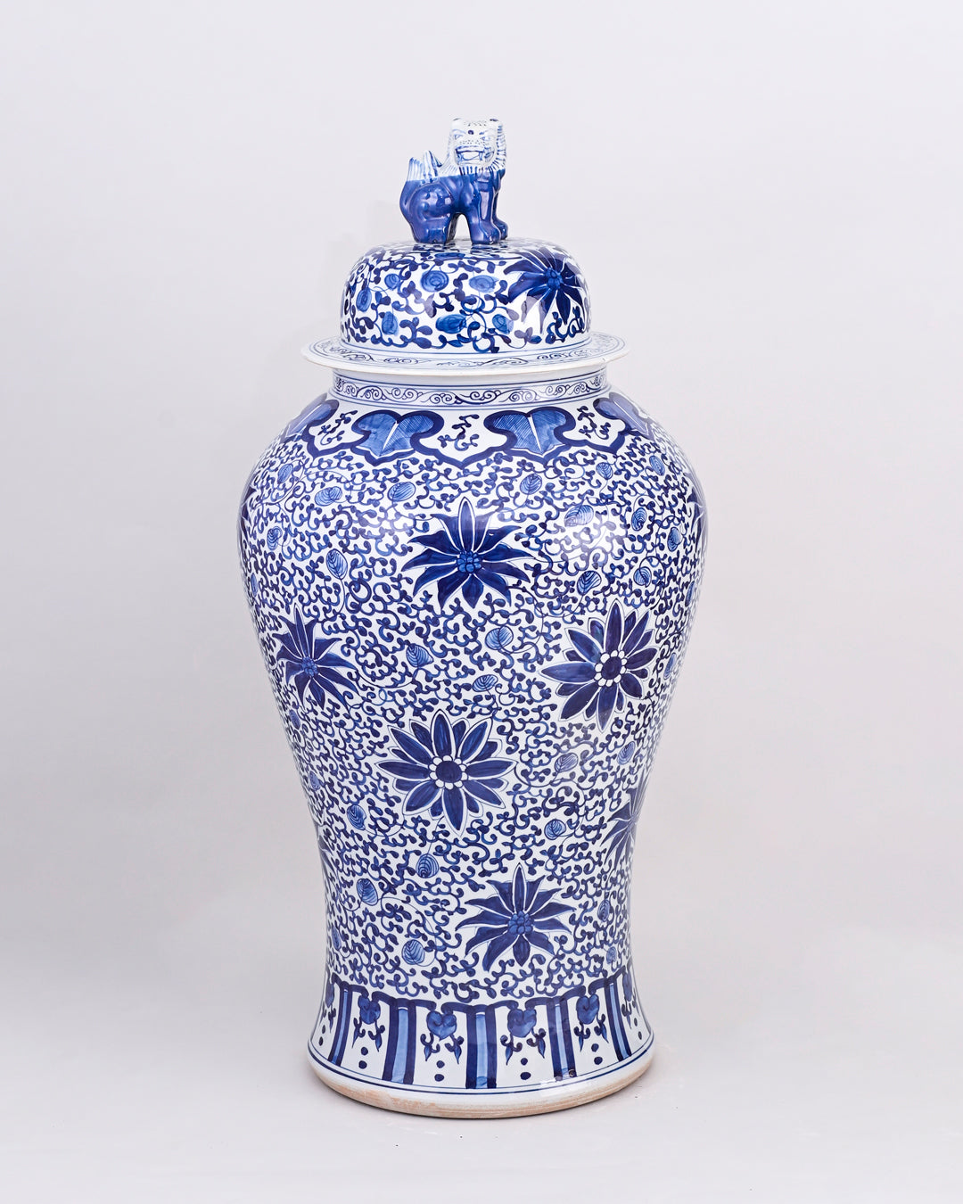 Royal Blossom Blue & White Temple Jar With Foo Dog Lid