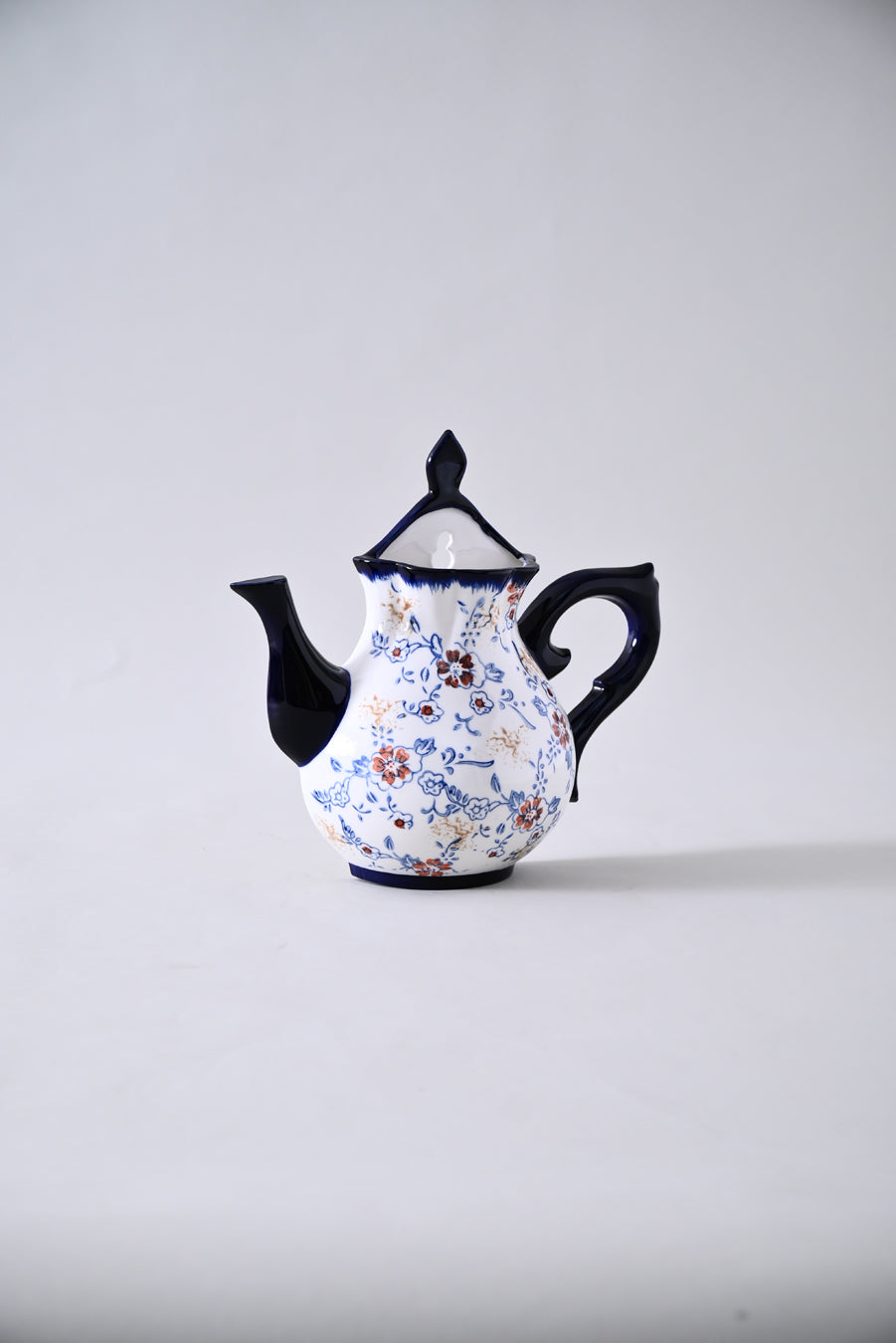 Vintage Floral Teapot-Style Wall Vase