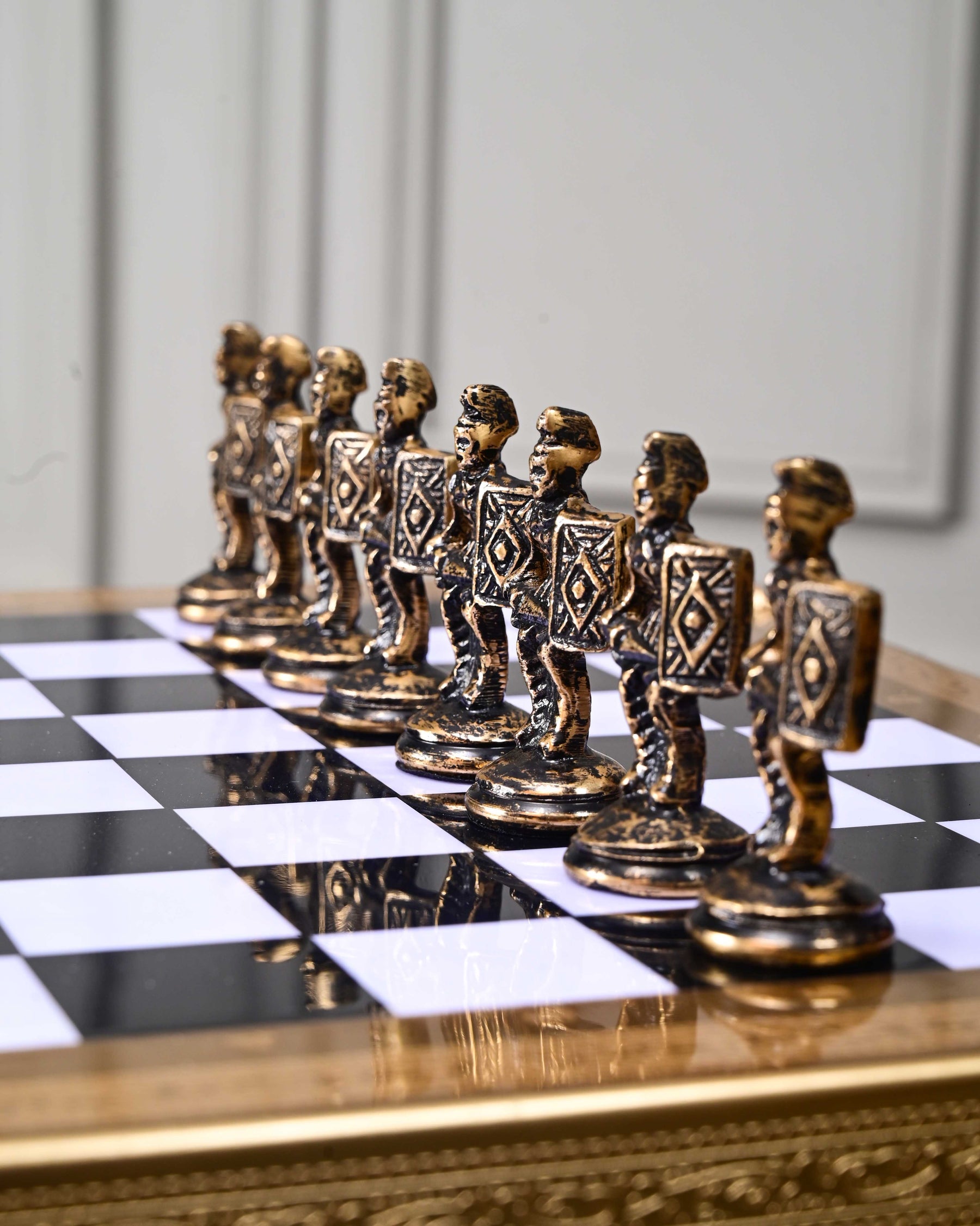 Historical Greek vs Roman Army Chess Set with Stand