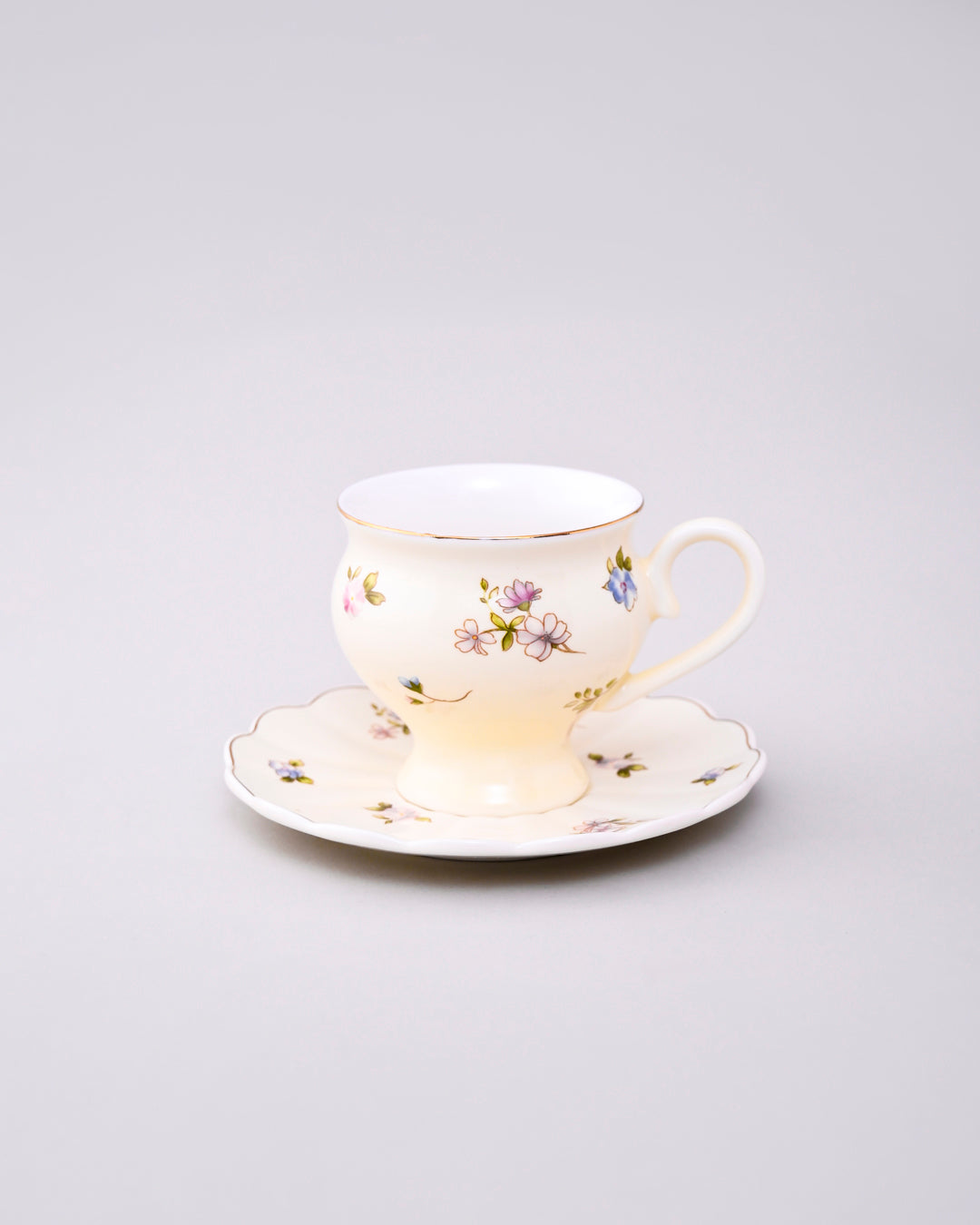 Whispering Meadow Tea Cup With Saucer - Set Of 6