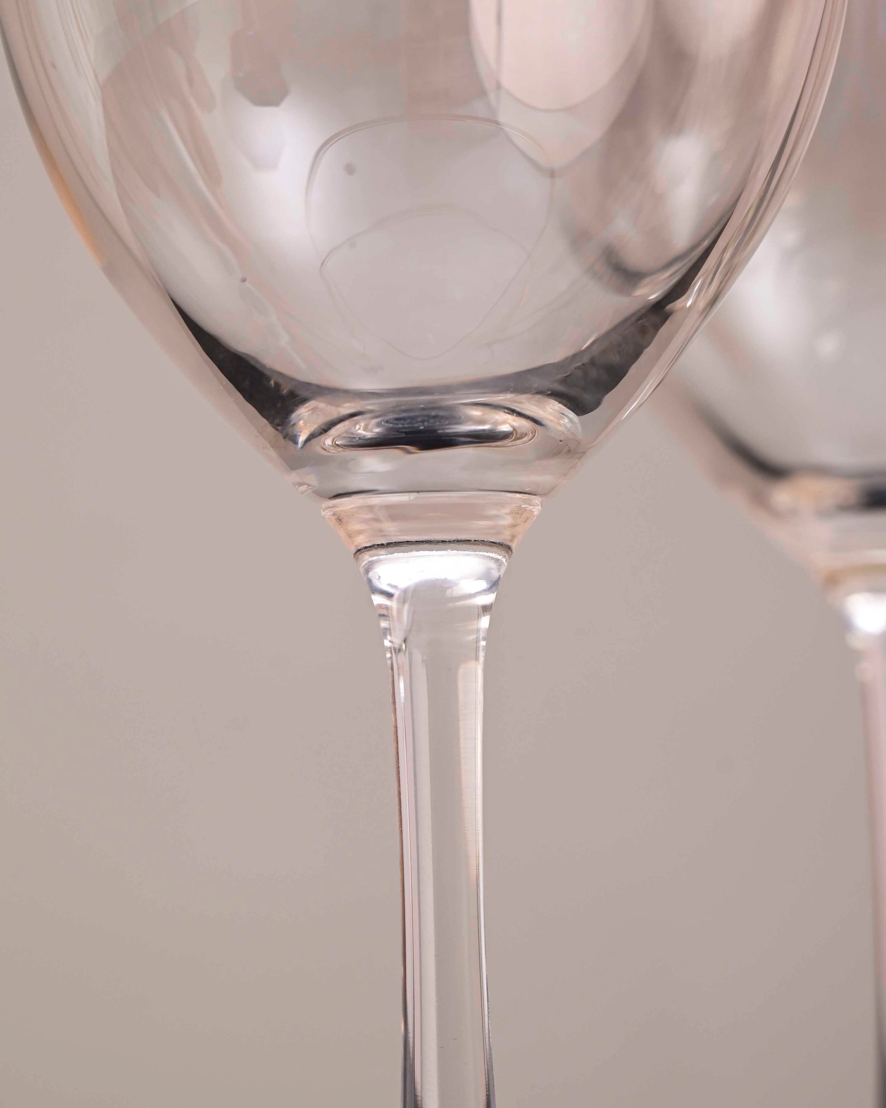 Smoke Wine Glasses - Set of 2 - 250ml