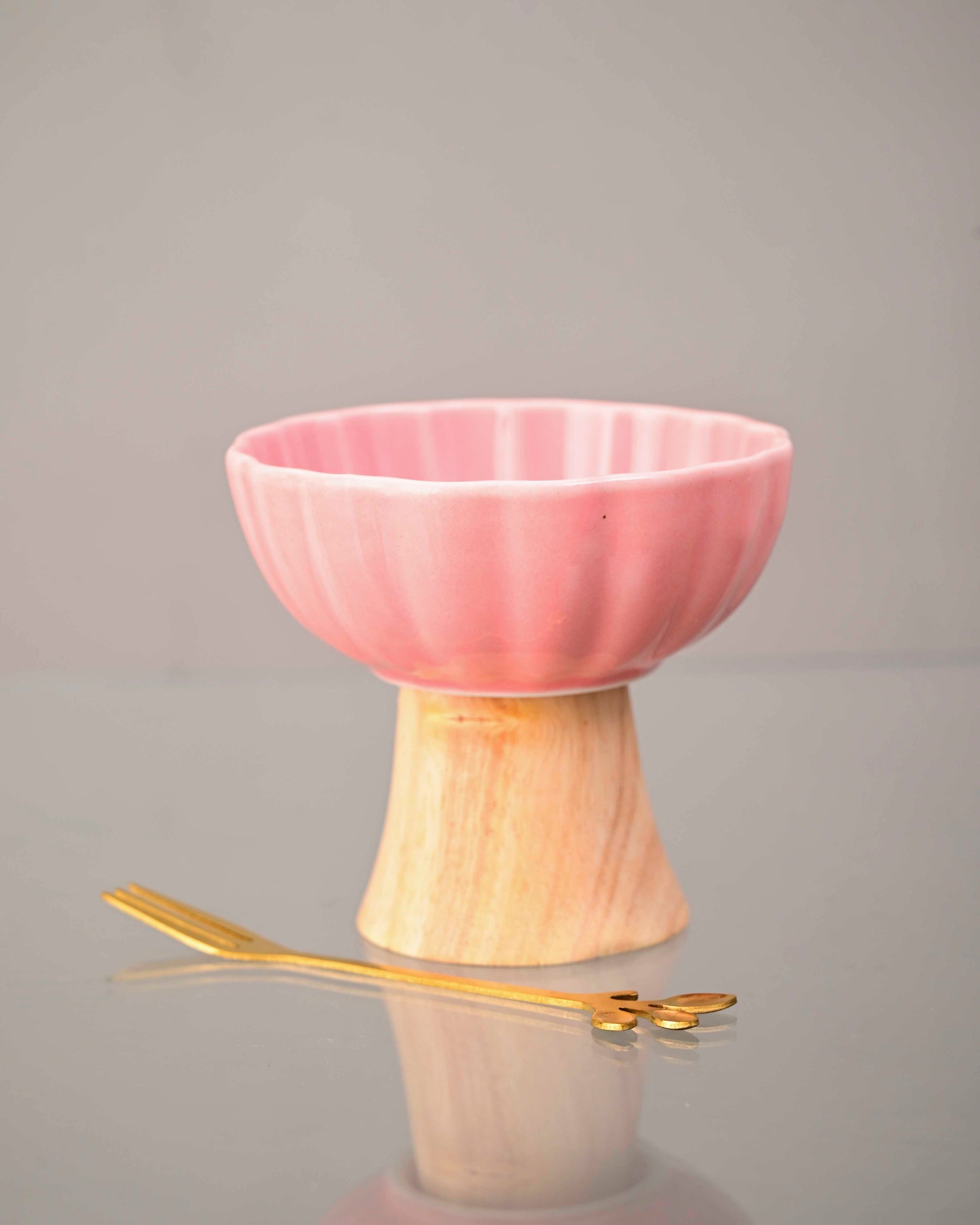 Ceramic + Wood Dessert Bowl - Pink