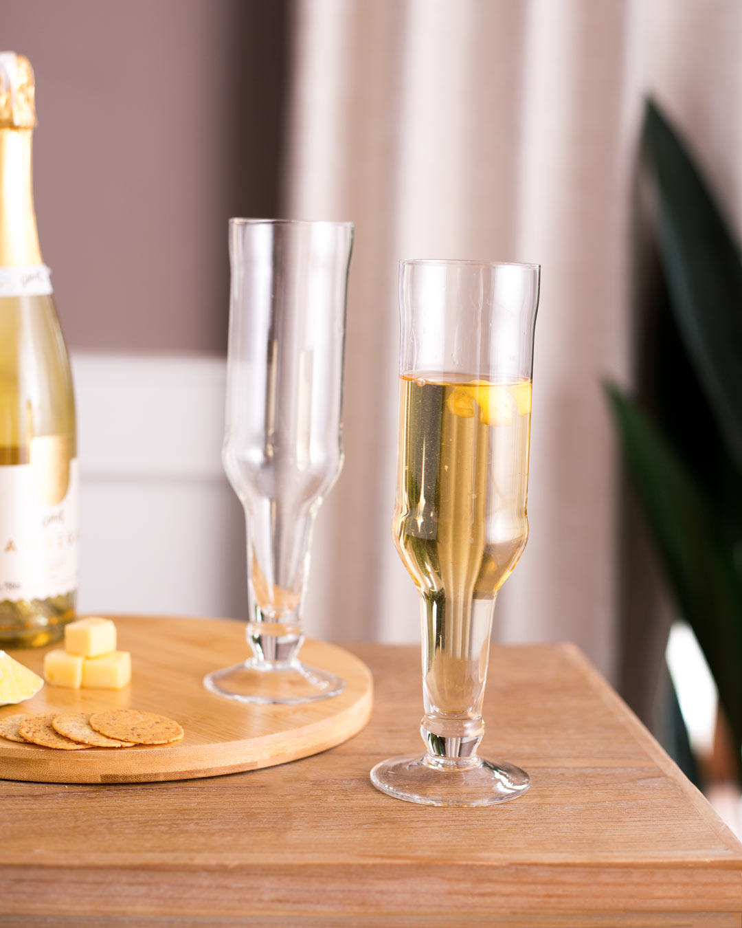 Bottle Shaped Wine Glass - Set Of 6 - The Decor Kart
