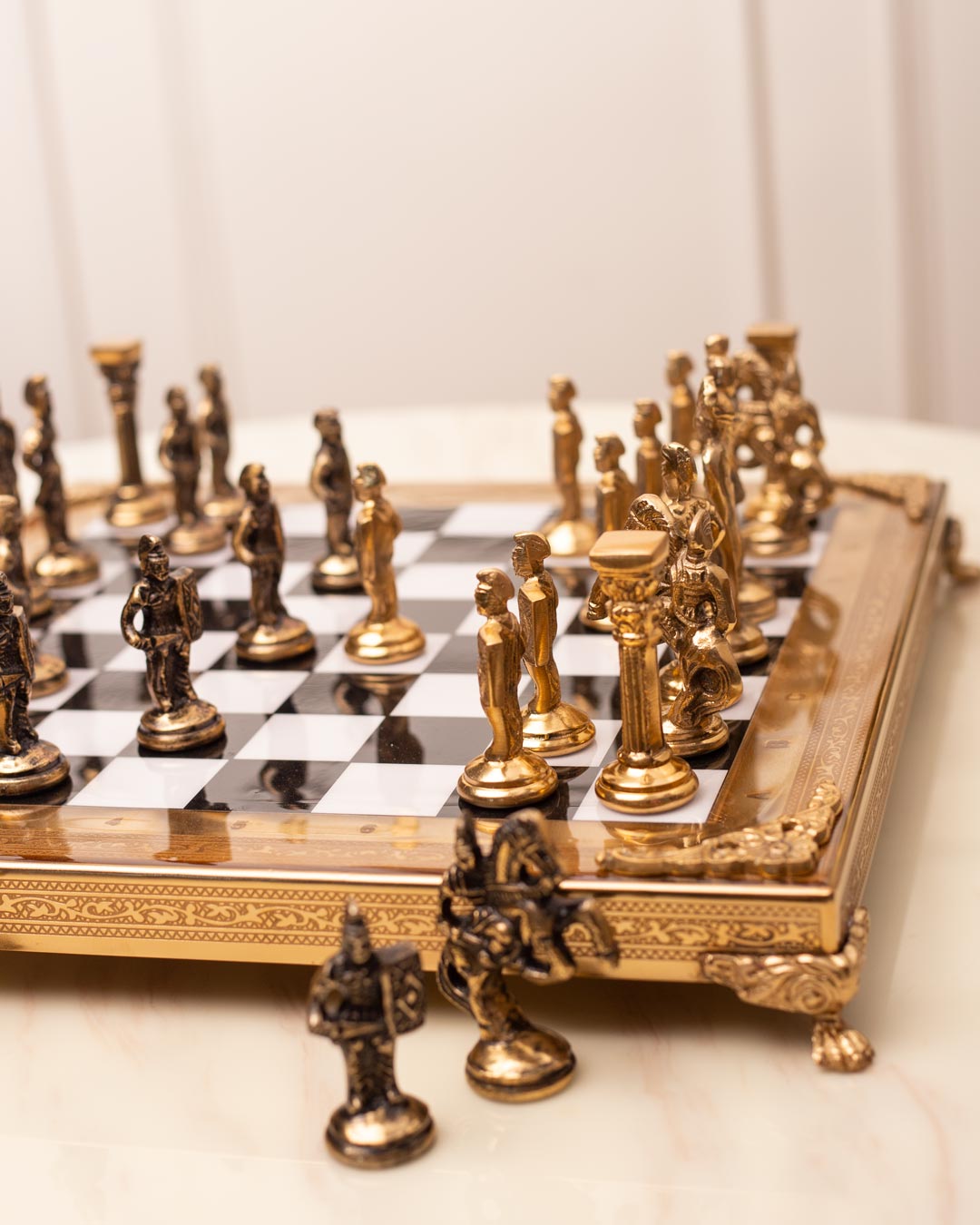 Historical Greek vs Roman Army Chess Set - The Decor Kart