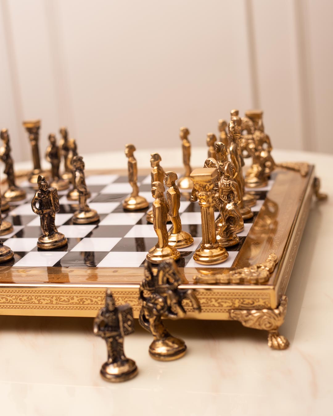 Historical Greek vs Roman Army Chess Set - The Decor Kart