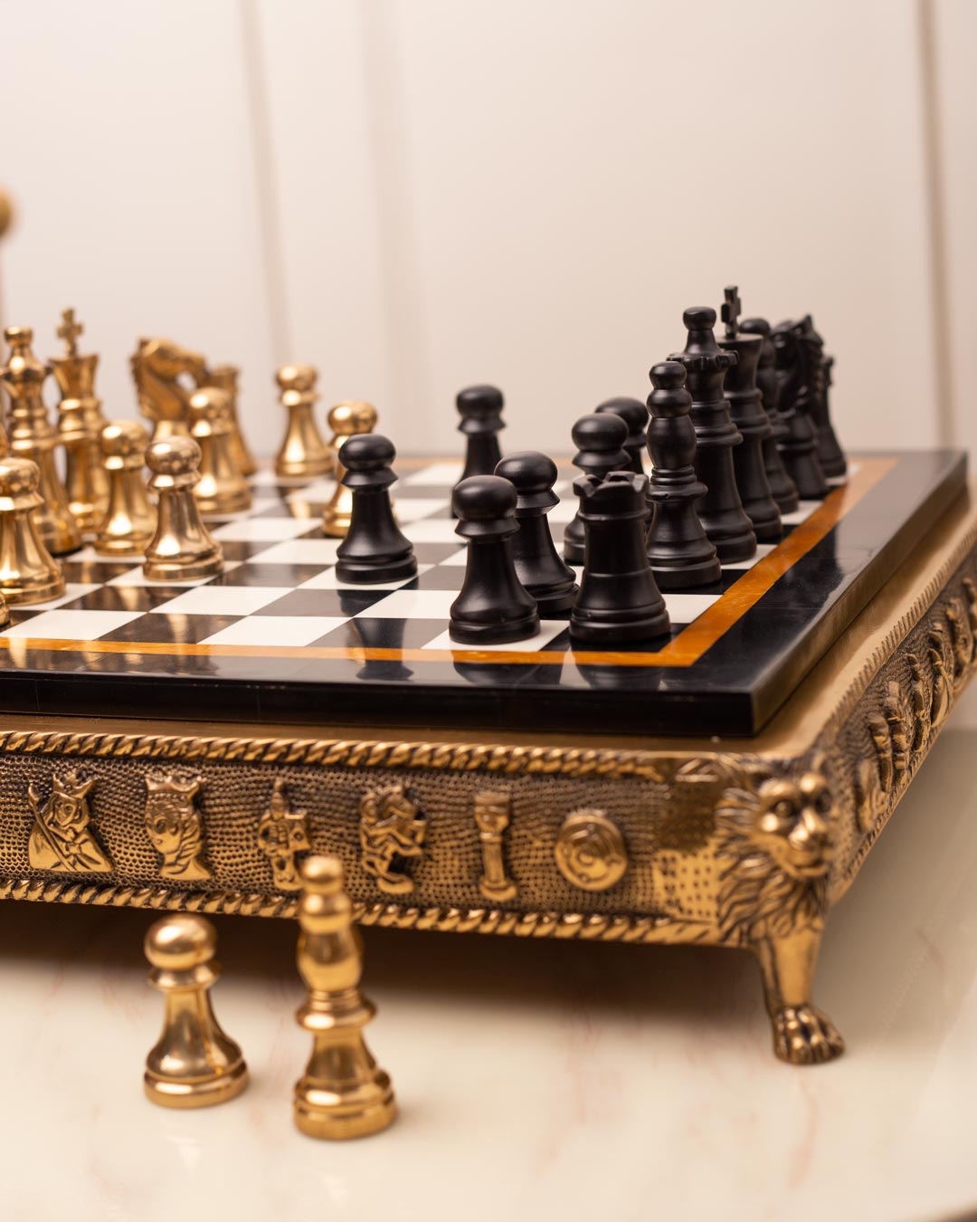 Vintage Regency Traditional Chess Set - The Decor Kart