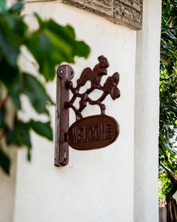 Welcome - Cast Iron Wall Mounted Bell - The Decor Kart