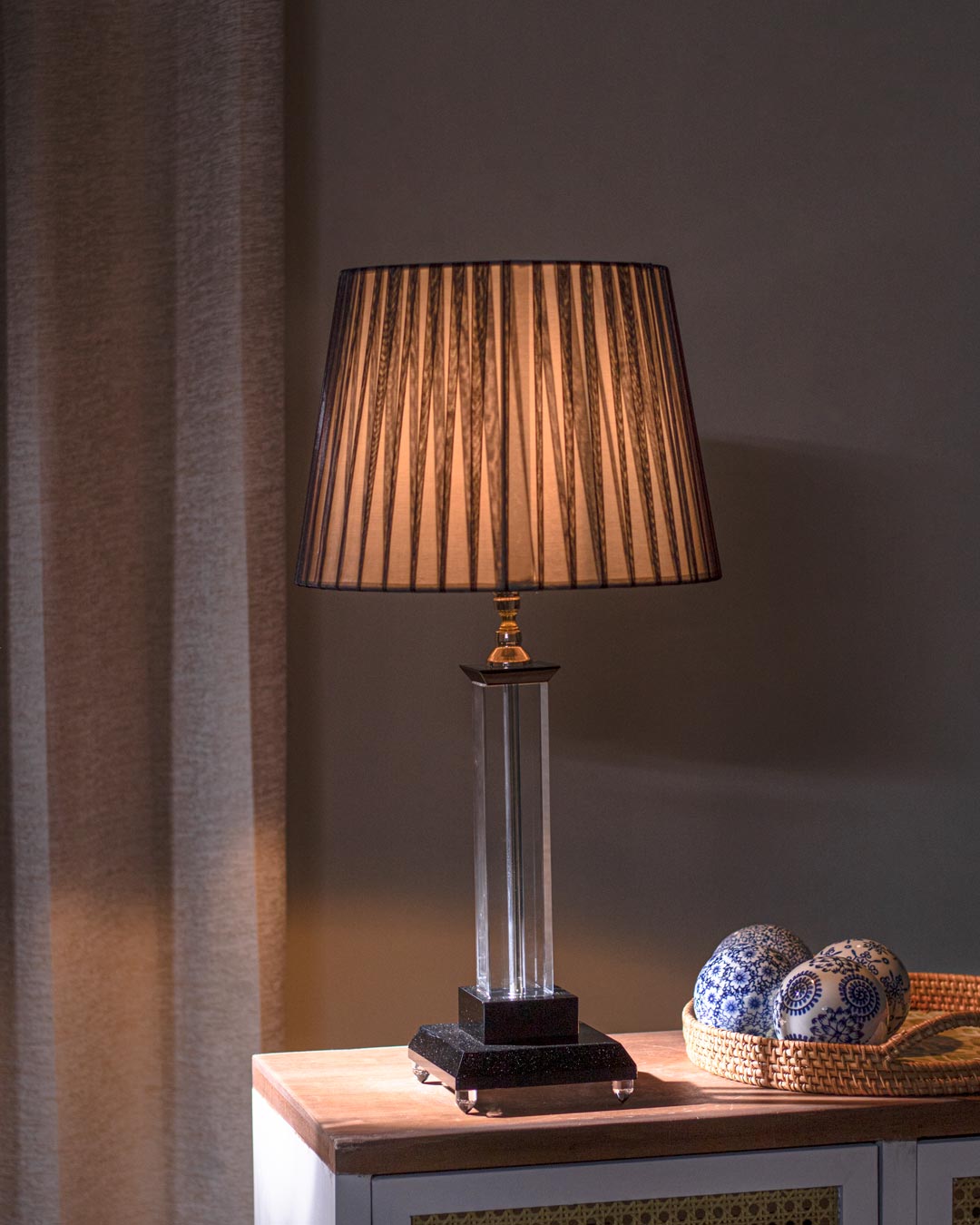 Glimmers Elegance Crystal Table Lamp - The Decor Kart