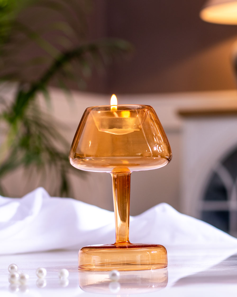 Luminis Glow: Exquisite Candle Holder