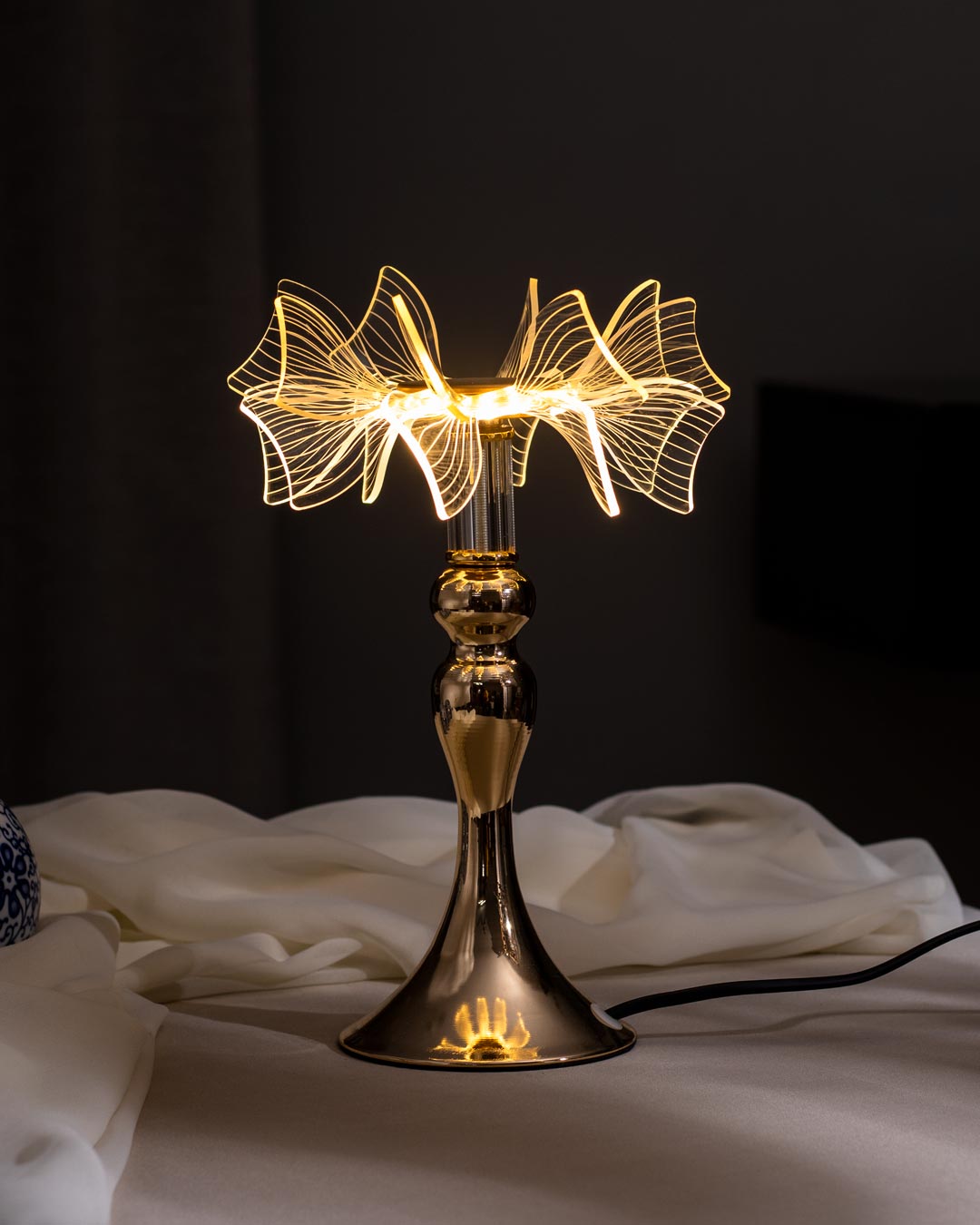 Stunning Crystal Lighting Table Lamp