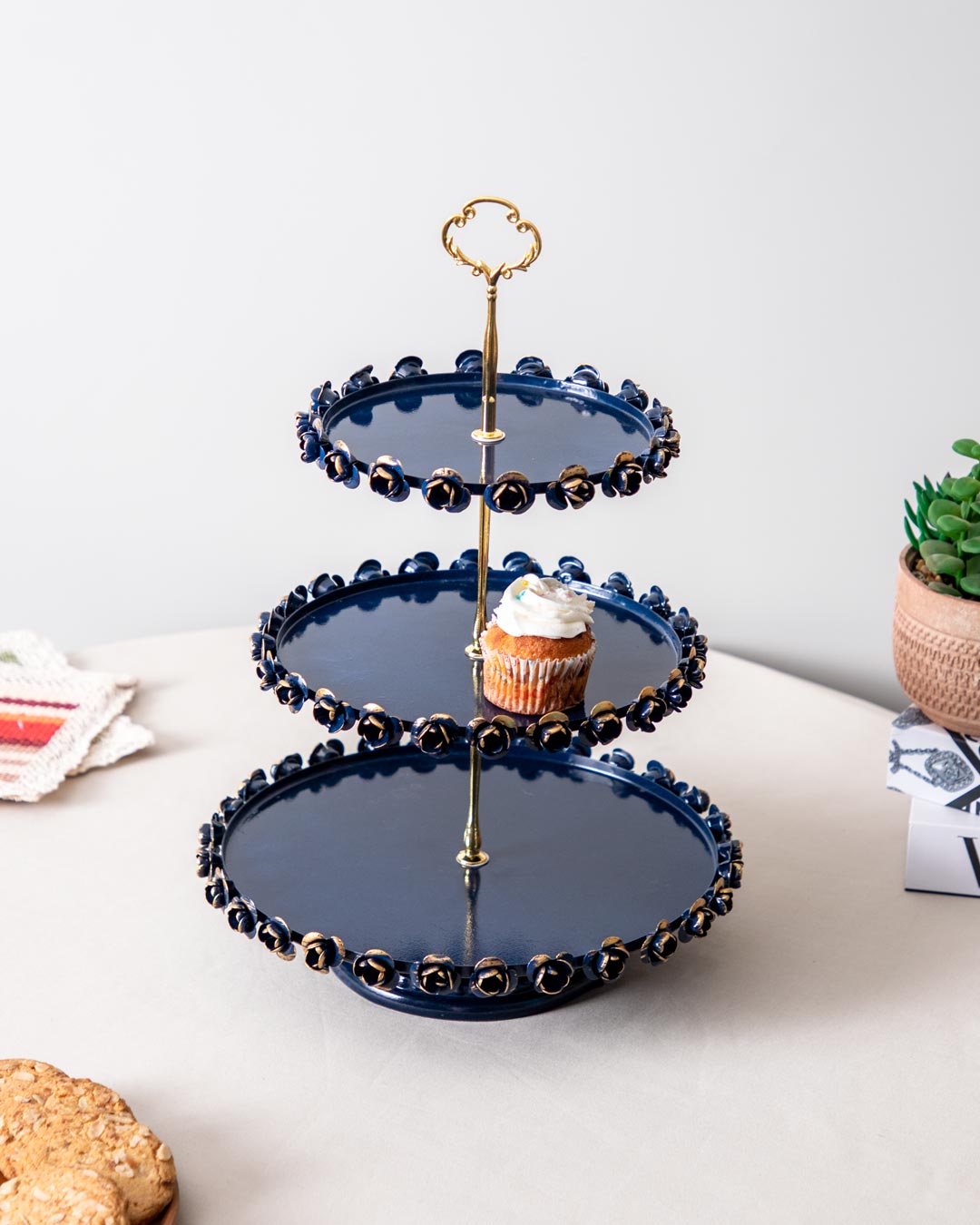 'Roselace' 3-Tier Cake Stand - Navy Blue