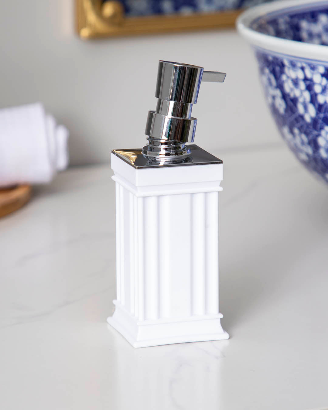 Traditional Contemporary Soap Dispenser - White