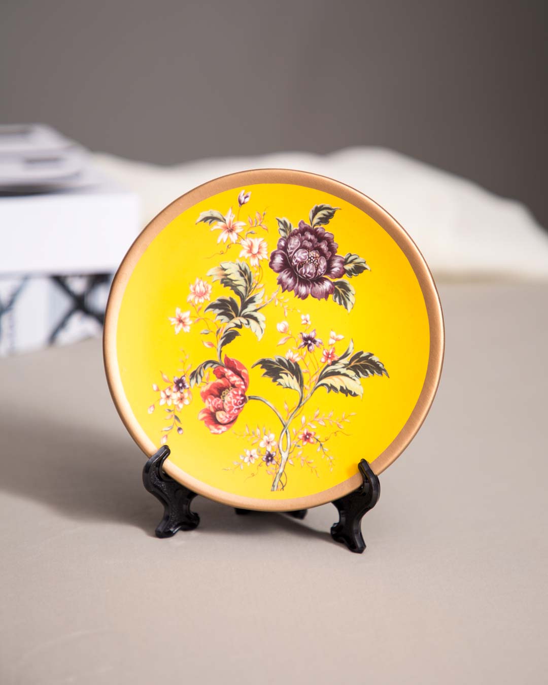 Exquisite Decorative Vase & Plate Set of 3