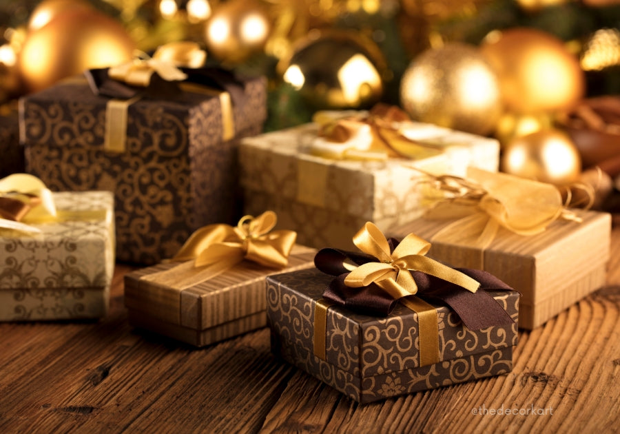 The Art of Gift-Giving: How to Present Your Mother's Day Gift 