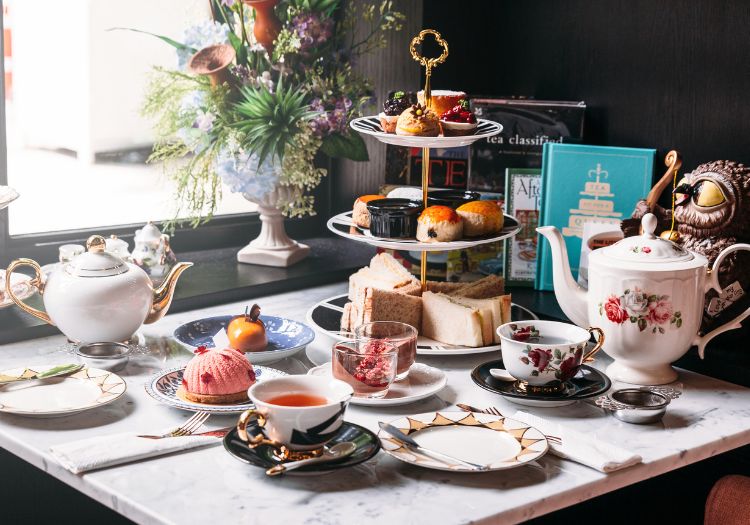Shop tea sets and cake stands for your kitchen at The Decor Kart
