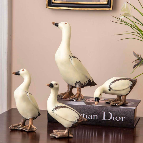 Animal & Bird Figurines