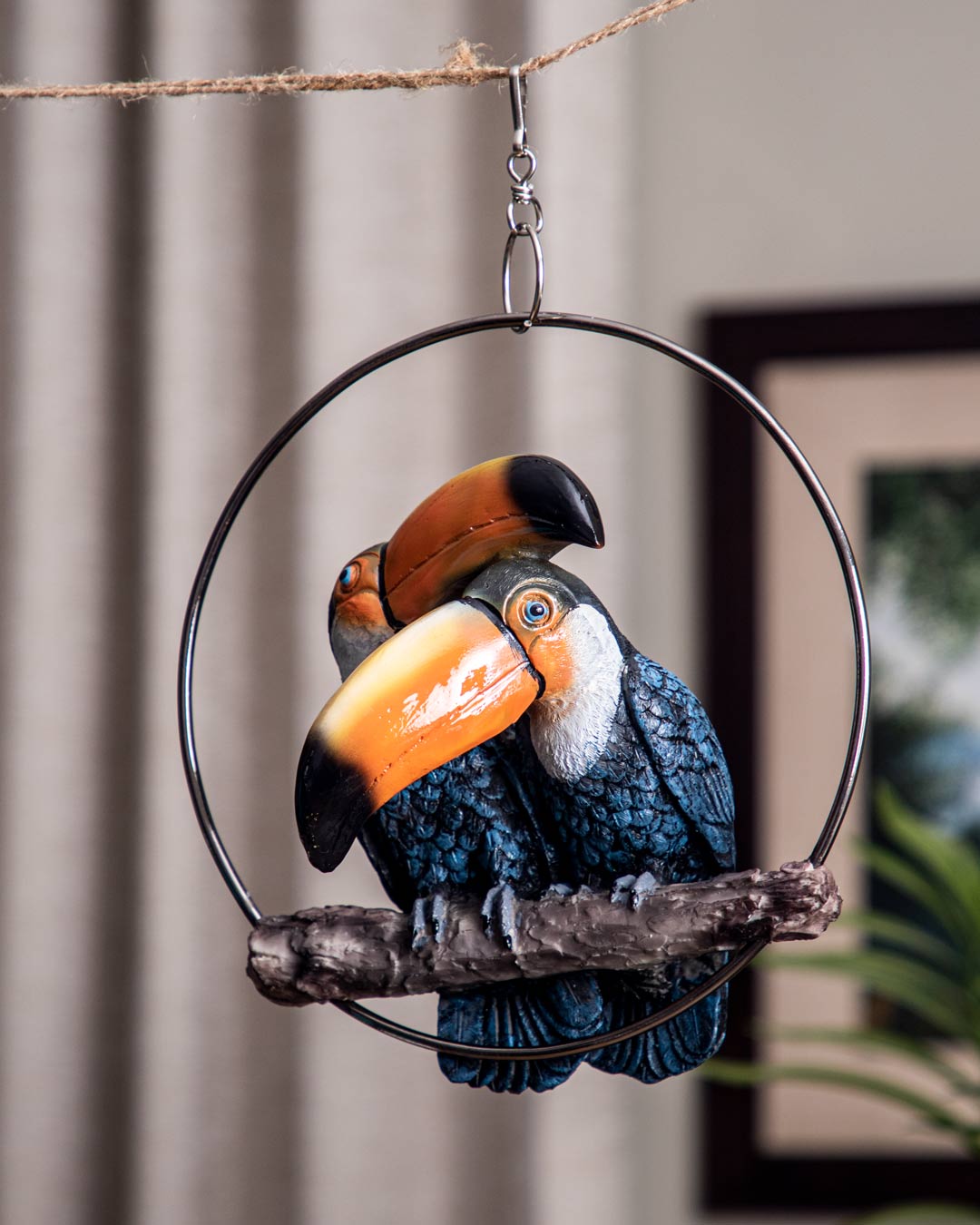 Decorative Ring Hanging Toco Toucan - The Decor Kart 