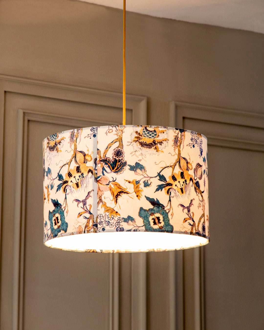 Botanical Elegance Round Shade Pendant Light 