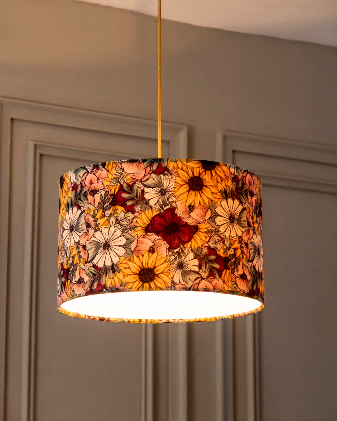 Sun Flower Round Shade Pendant Light 