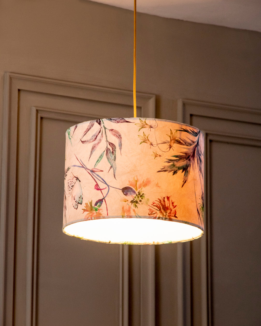 Timeless Floral Round Shade Pendant Light 