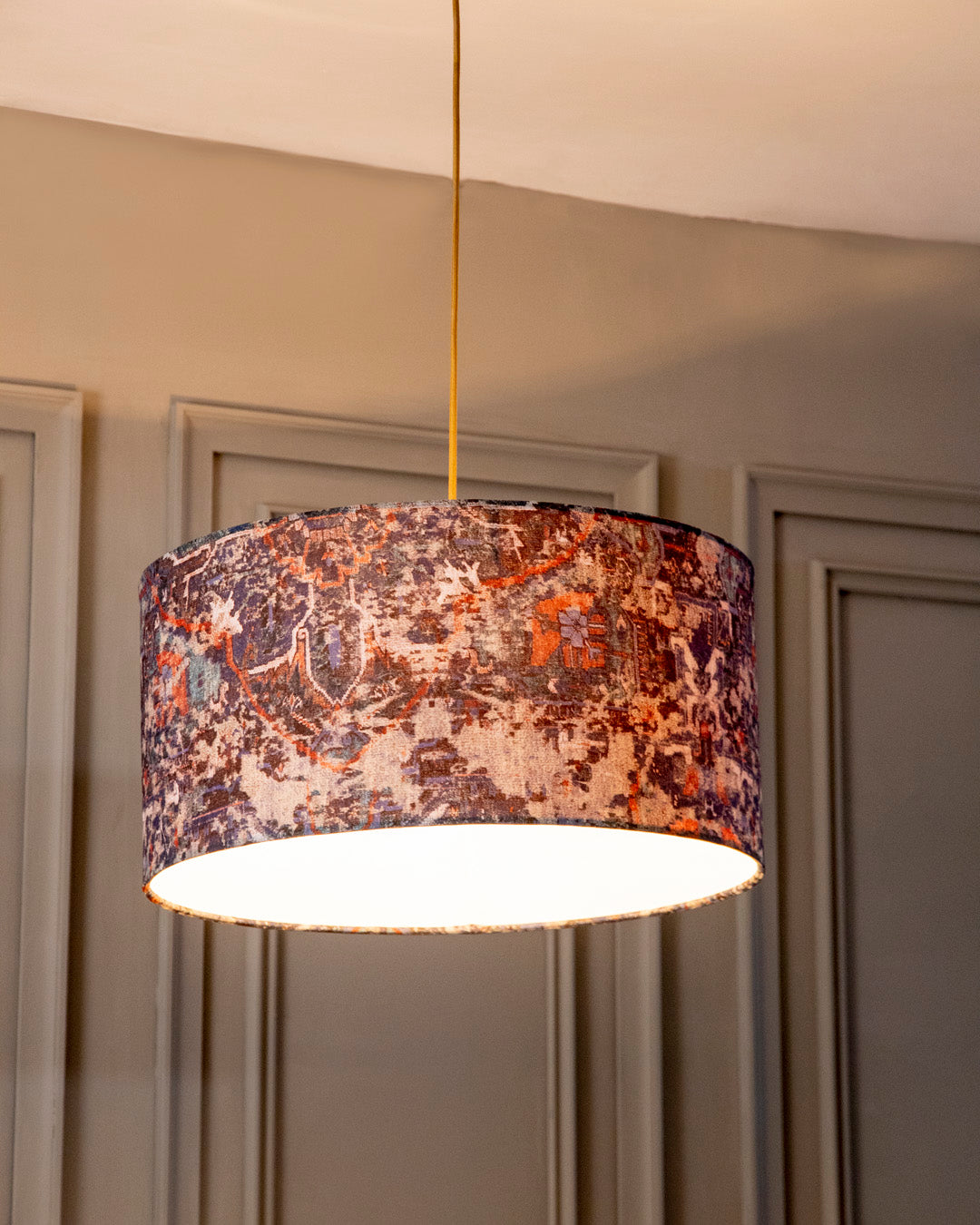 Abstract Elegance Drum Shade Pendant Light 