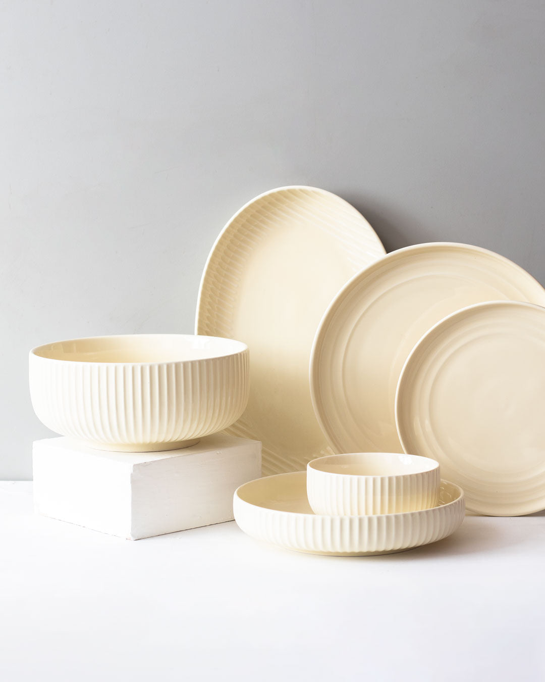 Glossy Straight Grain Platter - Custard Yellow - The Decor Kart