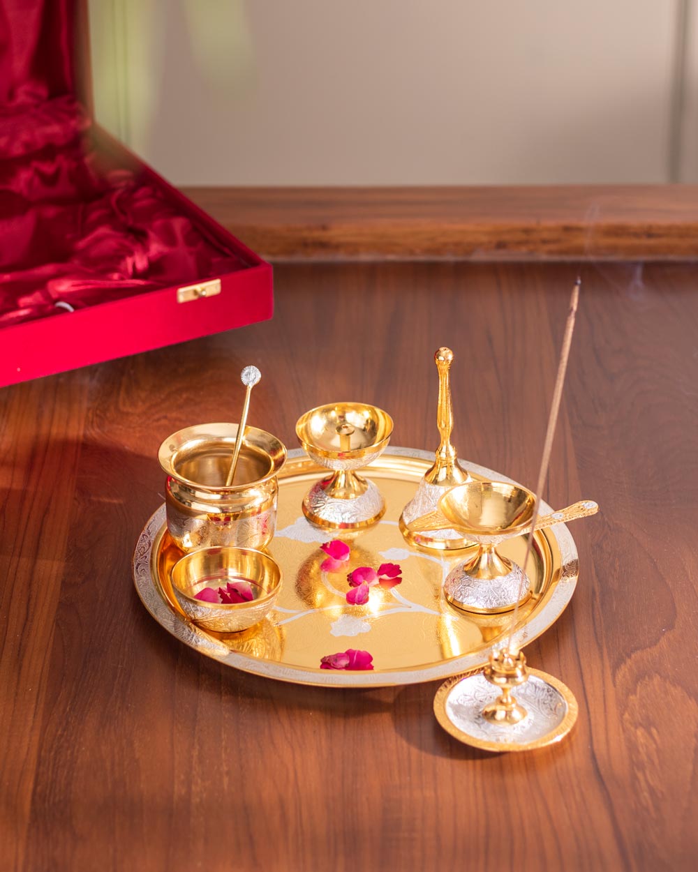 Symbolic Worship Plate for Spiritual Devotion