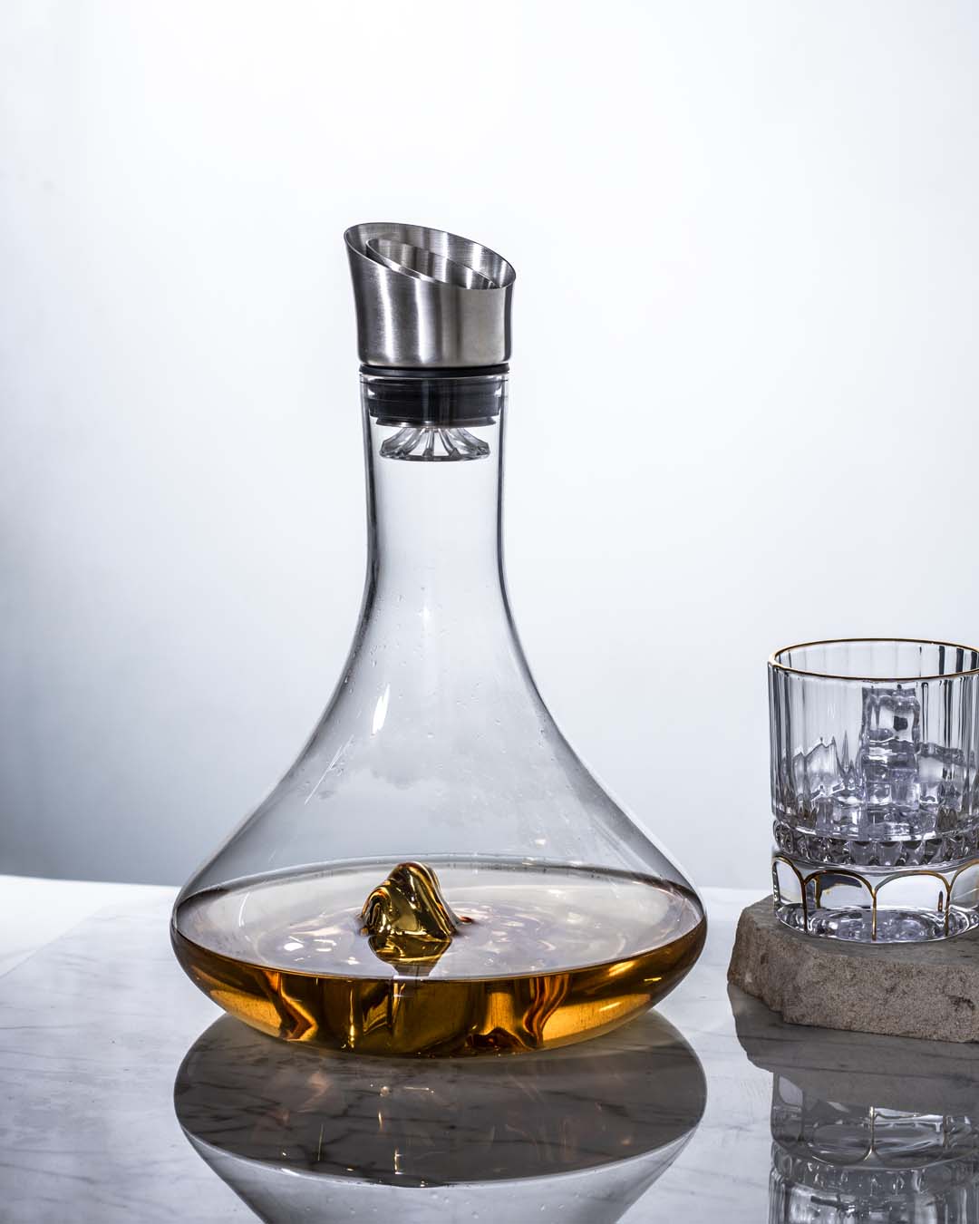 Golden Iceberg Whiskey Glass Decanter - The Decor Kart 