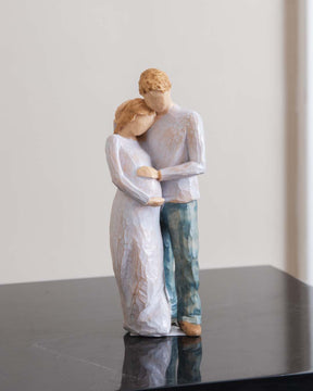 Pregnant Couple Figurine - The Decor Kart 