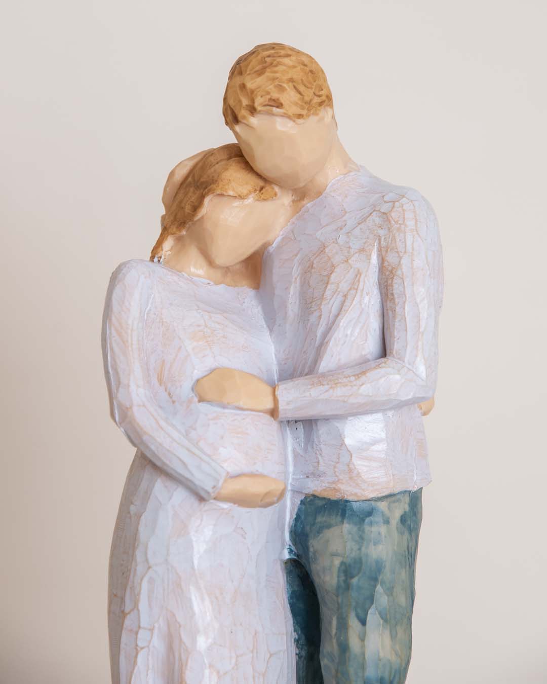 Pregnant Couple Figurine - The Decor Kart 