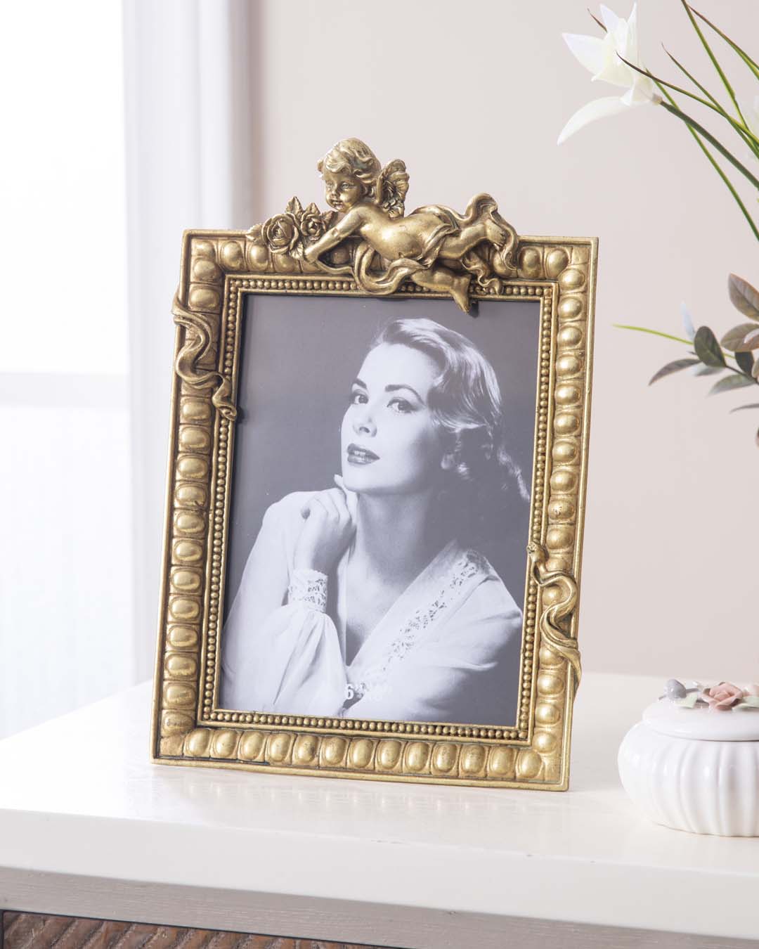 'Cherub' Victorian Photo Frame - The Decor Kart 