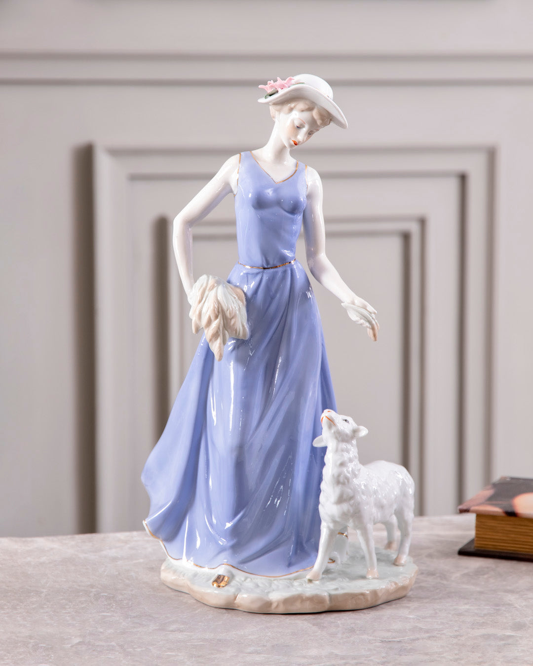 Victorian Lady - Fine Porcelain Figurine 