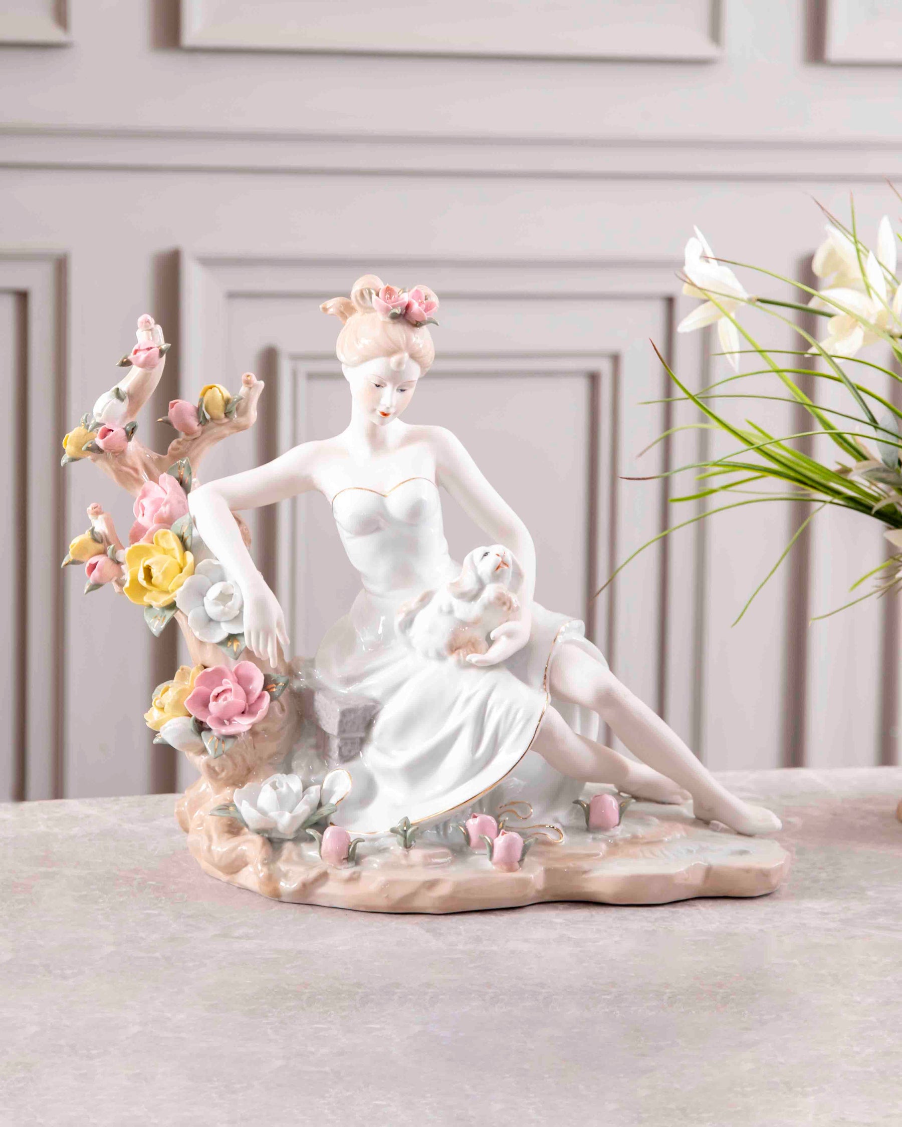 Victorian Lady - Fine Porcelain Figurine 